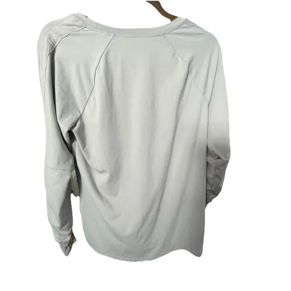 Fabletics Top Size Med Adjustable Long Sleeve Gray Cinch Sleeve Thumbholes - Picture 2 of 4
